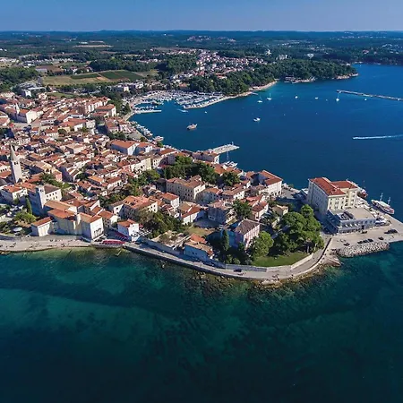 1 Bedroom Stunning In Apartmán Poreč